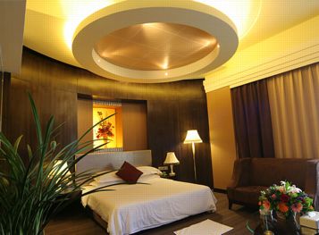Senior honeymoon room 